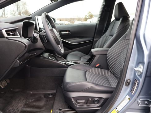 Used 2020 Toyota Corolla XSE image 10