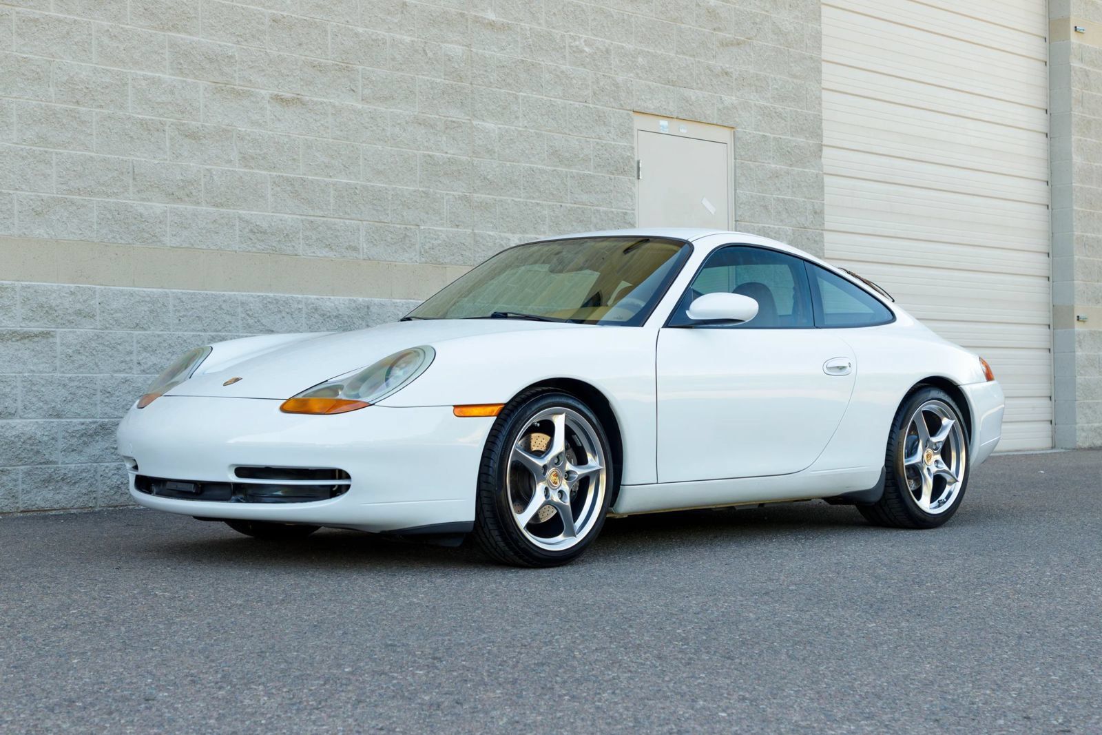 Used 1999 Porsche 911 Carrera image 22