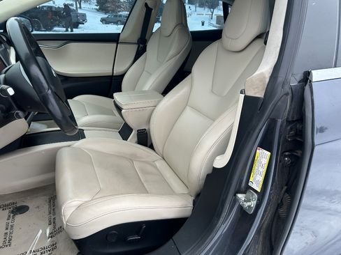Used 2018 Tesla Model S 75D image 9