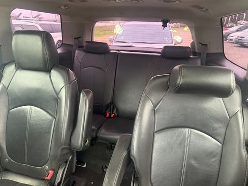 Used 2014 GMC Acadia SL image 6