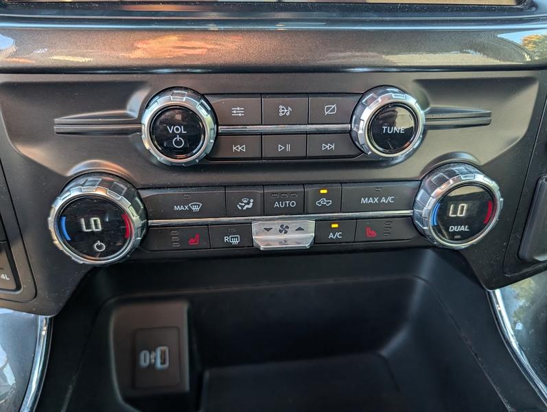Used 2021 Ford F150 XLT AWD/4WD image 14