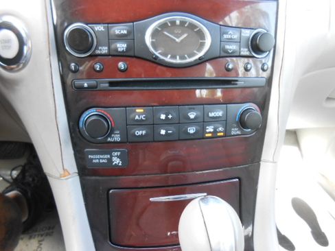 Used 2010 INFINITI EX35 2WD image 14