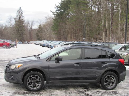 Used 2015 Subaru XV Crosstrek 2.0i Premium image 4