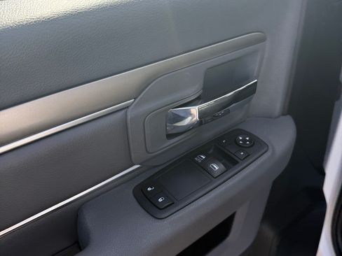 Used 2020 RAM 1500 Regular Cab Classic Tradesman RWD image 7