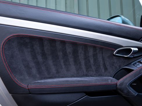 Used 2018 Porsche 911 GT3 image 10