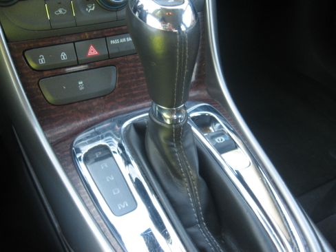 Used 2013 Chevrolet Malibu LT image 12