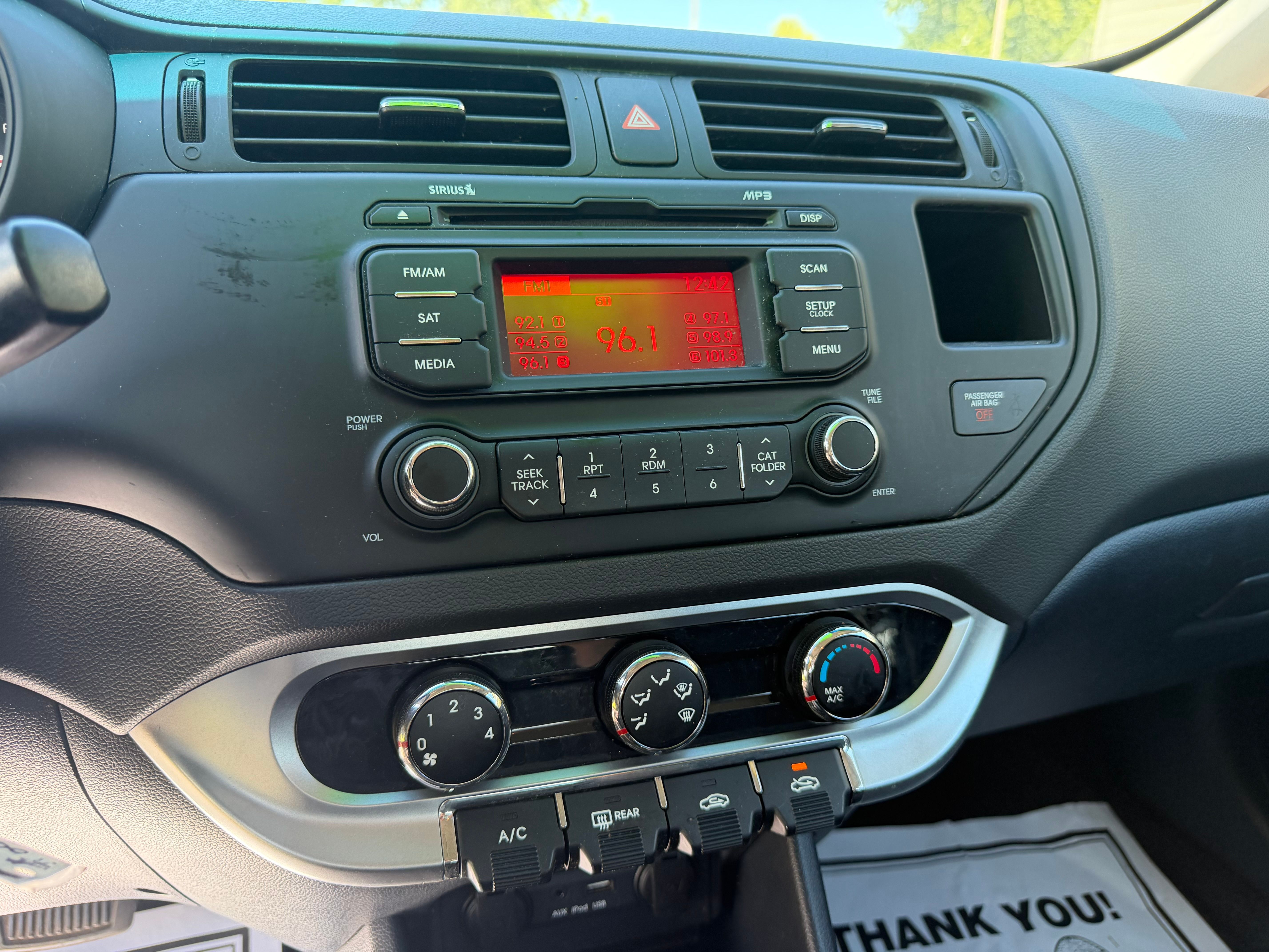 Used 2015 Kia Rio LX Sedan FWD image 12