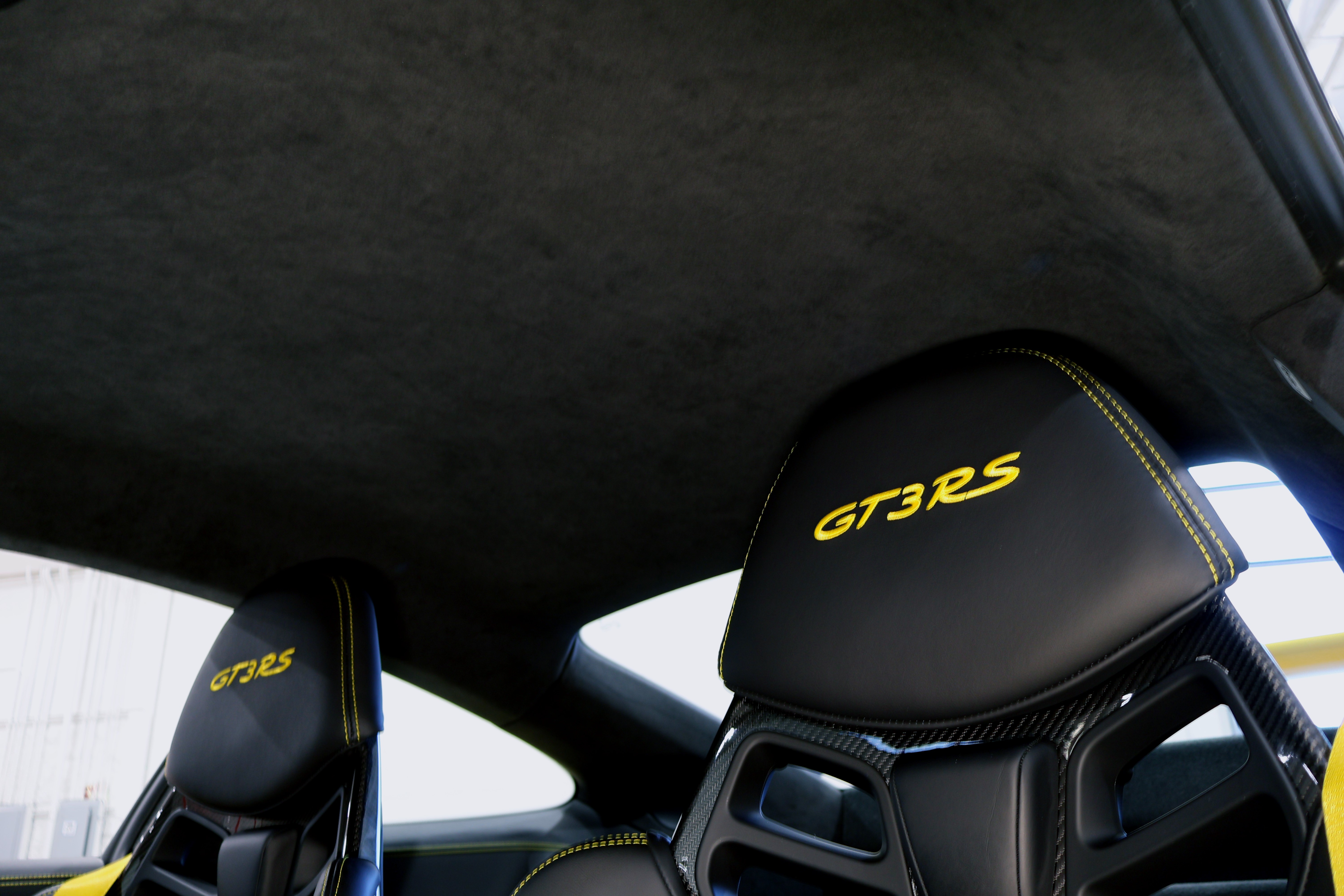 Used 2019 Porsche 911 GT3 RS RWD image 27