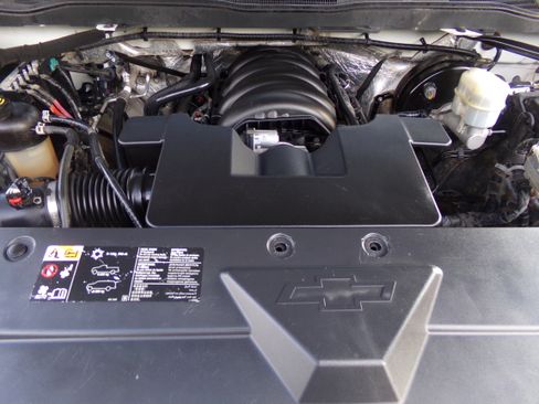 Used 2015 Chevrolet Silverado 1500 4x4 Crew Cab LT image 14