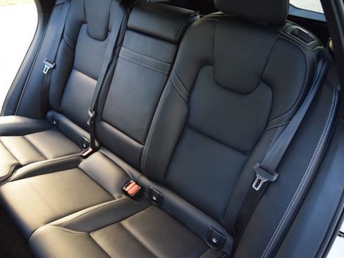 Used 2019 Volvo XC60 T6 Inscription image 44