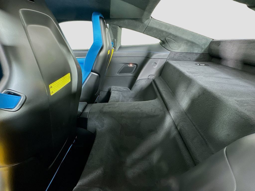 New 2026 Porsche 911 GT3 RWD image 23