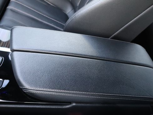 Used 2018 BMW 540i xDrive image 30