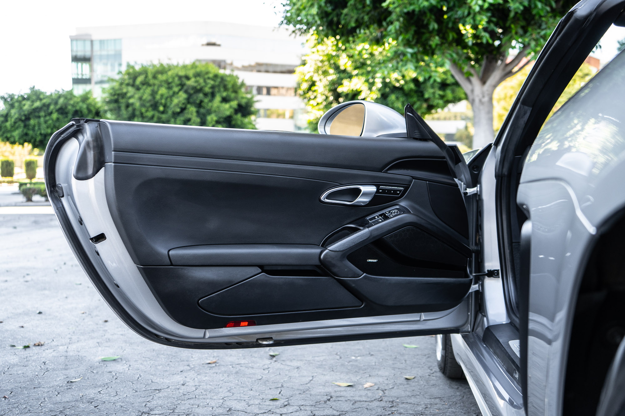 Used 2018 Porsche 718 Boxster RWD image 27
