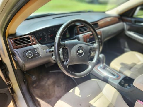Used 2012 Chevrolet Impala LTZ image 9