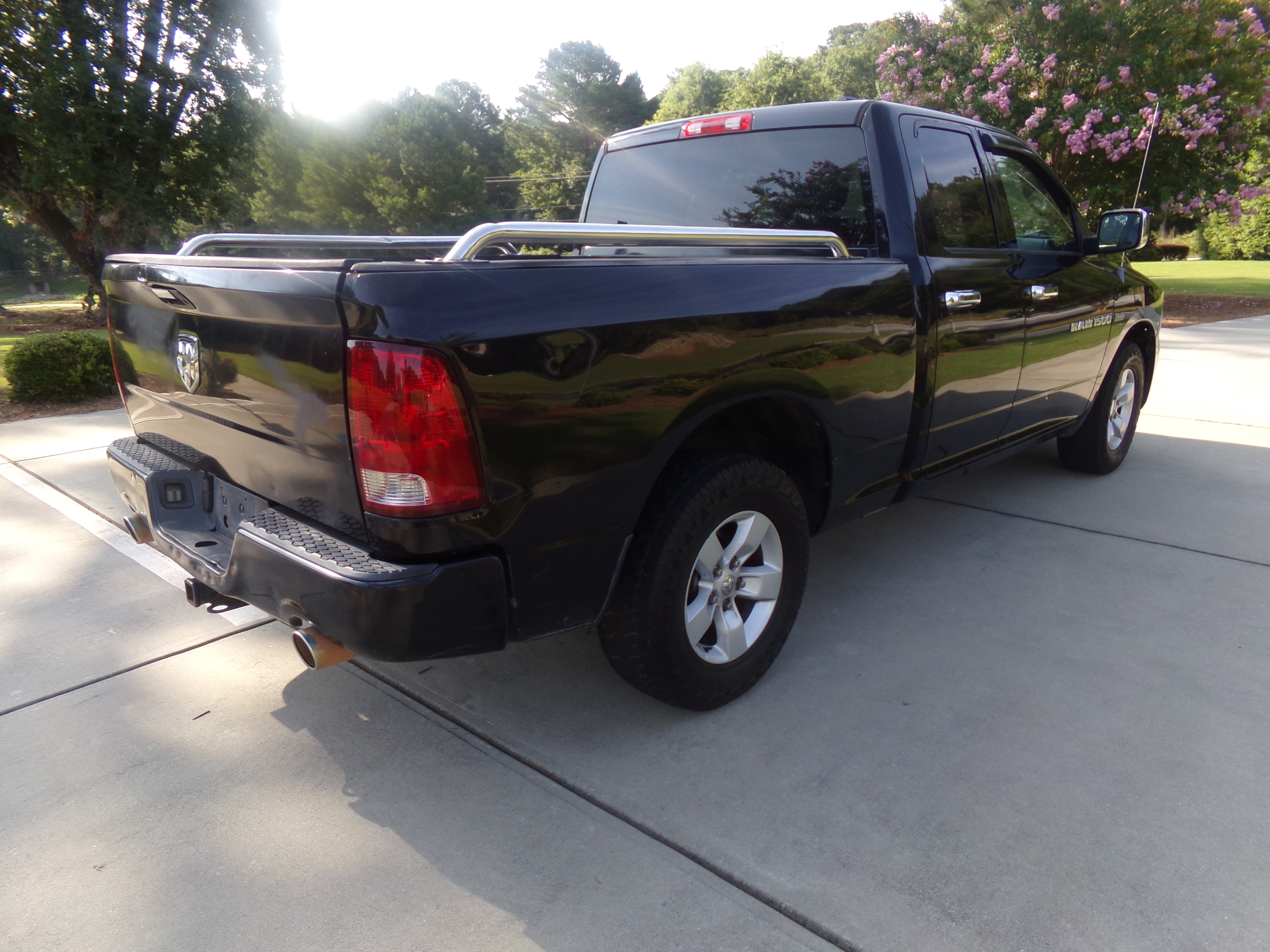 Used 2012 RAM 1500 2WD Quad Cab ST image 5