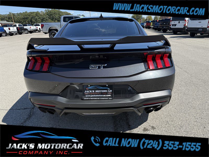 Used 2024 Ford Mustang GT RWD image 12