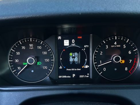Used 2018 Land Rover Range Rover Velar S AWD/4WD image 25