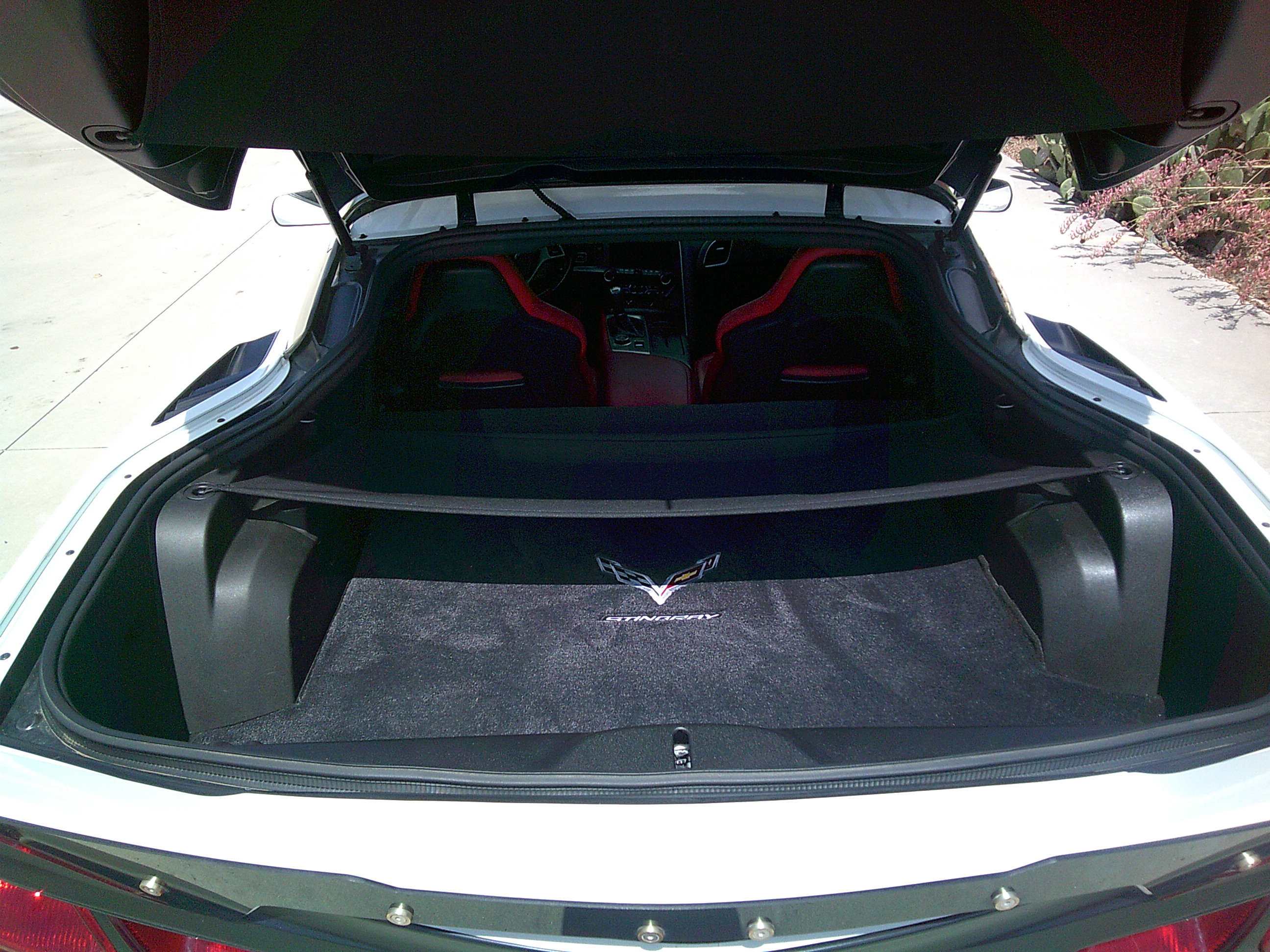 Used 2014 Chevrolet Corvette Stingray Coupe RWD image 16