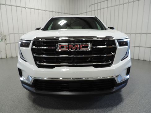 Used 2025 GMC Acadia Elevation image 6