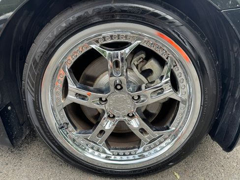 Used 2007 Nissan 350Z Roadster RWD image 30