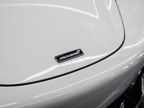Used 2020 McLaren 720S Performance image 23