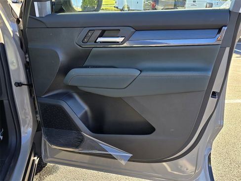 New 2026 GMC Terrain AT4 image 31