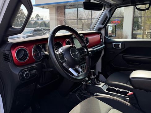 Used 2018 Jeep Wrangler Rubicon image 5