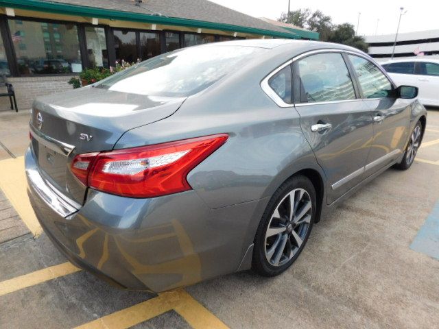 Used 2016 Nissan Altima 2.5 SR FWD image 8