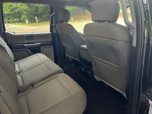 Used 2017 Ford F150 FX4 image 16