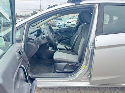 Used 2015 Ford Fiesta S Hatchback FWD image 16