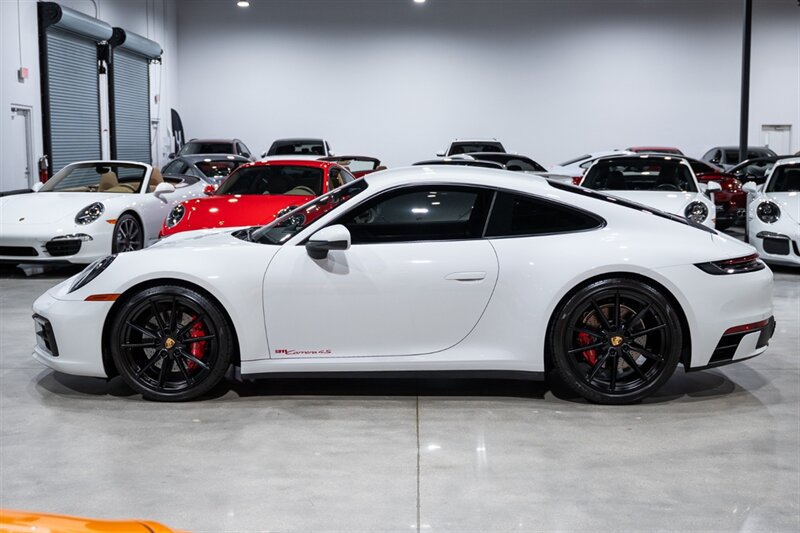 Used 2021 Porsche 911 Carrera 4S AWD/4WD image 3