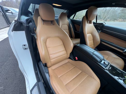 Used 2016 Mercedes-Benz E 400 E 400 image 4