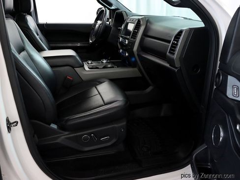 Used 2019 Ford Expedition Max XLT w/ Equipment Group 201A image 33