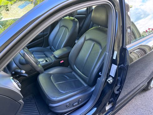 Used 2016 Audi A3 e-tron Premium image 14