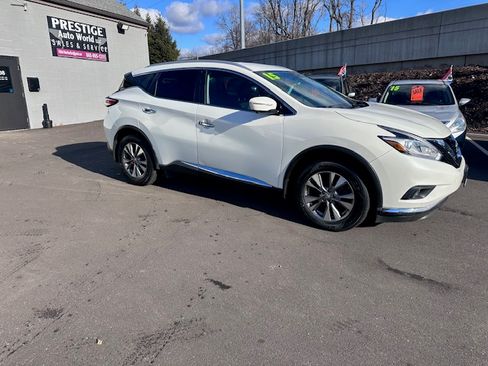 Used 2015 Nissan Murano image 2