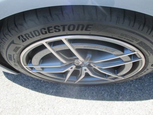 Used 2022 Mercedes-Benz SL 55 AMG 4MATIC image 23