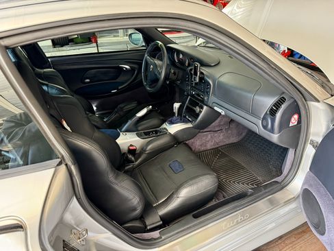 Used 2002 Porsche 911 Turbo AWD/4WD image 21