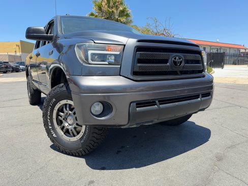 Used 2011 Toyota Tundra 4x4 w/ SR5 & TRD Rock Warrior image 18