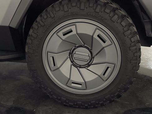 Used 2023 Cadillac Escalade Platinum Luxury image 19