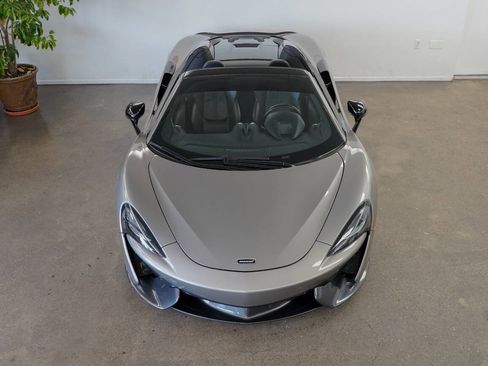 Used 2020 McLaren 570S image 39
