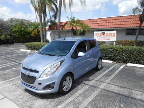 Used 2014 Chevrolet Spark LS FWD image 1