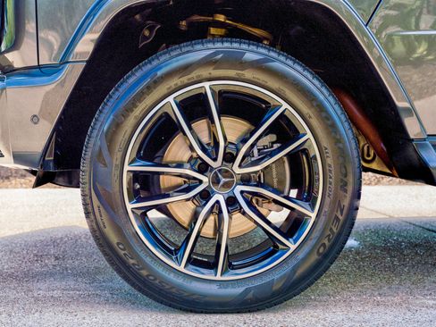 Used 2021 Mercedes-Benz G 550 G 550 image 14