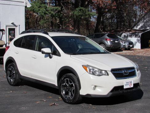 Used 2015 Subaru XV Crosstrek 2.0i Limited image 18