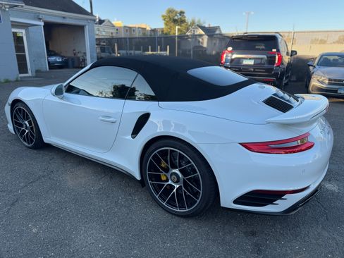 Used 2017 Porsche 911 Turbo S image 40