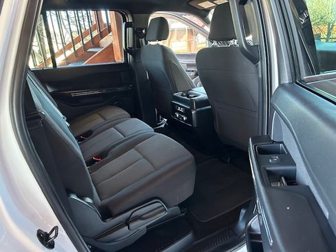 Used 2018 Ford Expedition Max XL image 12