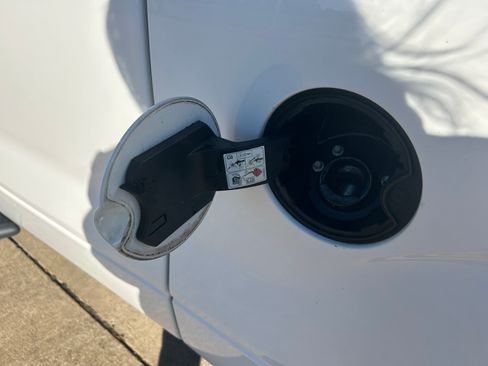 Used 2014 Ford F150 XL image 16