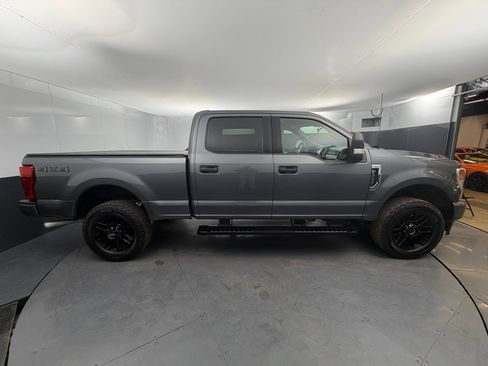 Used 2022 Ford F350 XLT image 5