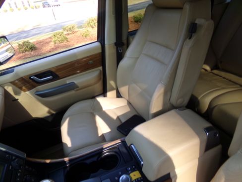 Used 2008 Land Rover Range Rover Sport HSE AWD/4WD image 15
