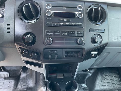 Used 2016 Ford F350 image 13