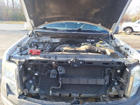 Used 2014 Ford F150 image 4